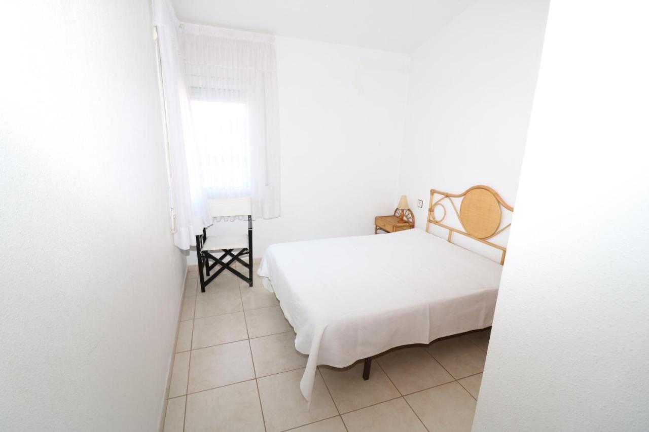 Port Estrella 24 *